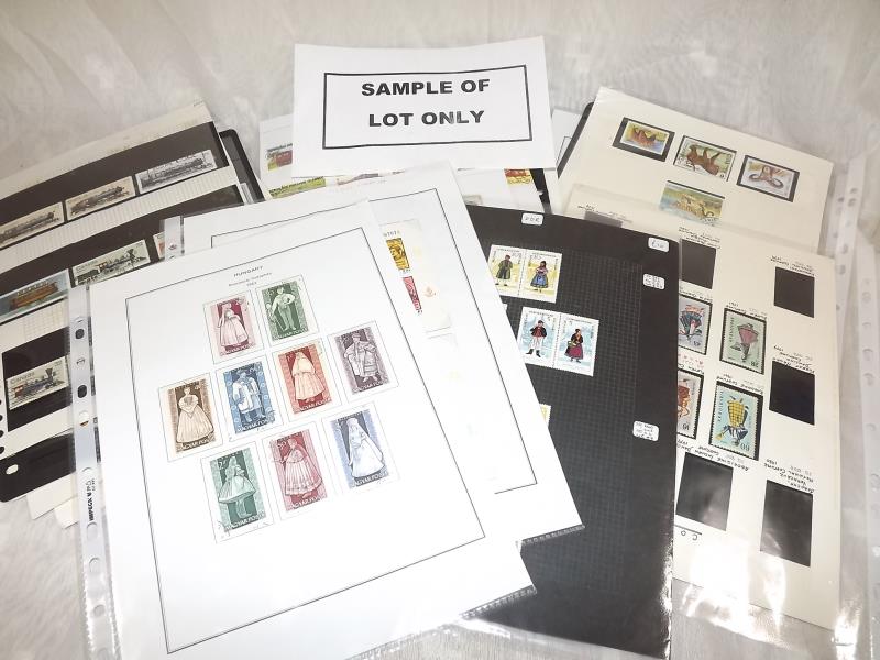 Philately - a large collection of Postag