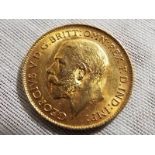 A George V gold half sovereign 1914 esti
