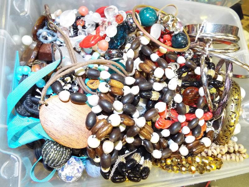 A large quantity of predominantly modern costume jewellery