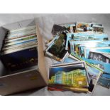 Approx 500 early to modern UK topographic postcards with few foreign Est £30 - £50