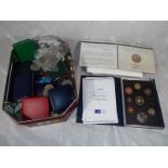 Numismatology  - a collection of UK proof coins to include 1994 proof set, Royal Commemorative,