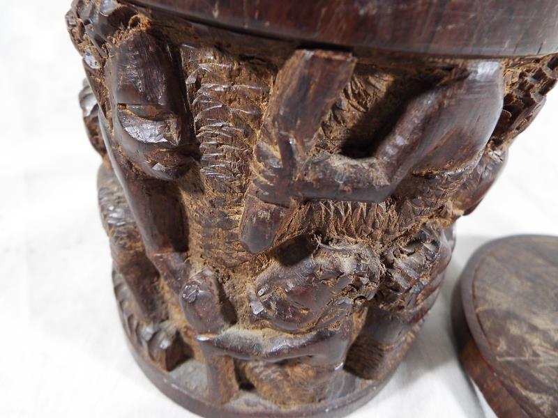 A wooden highly carved caddy 14cm (h) - Image 4 of 4
