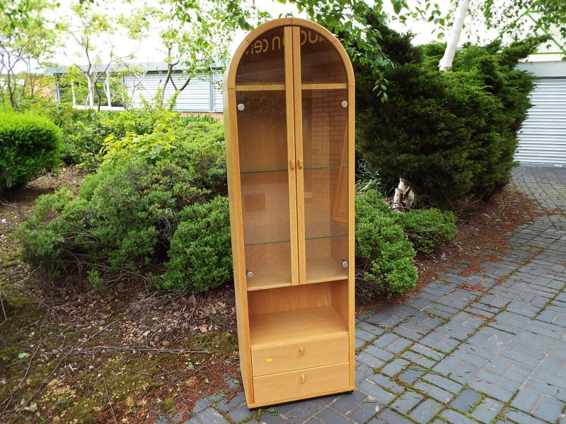 A good quality arch top pine display cabinet, 194cm (h) x 60cm (w) x 38cm (d) - (see also lot 55) - Image 2 of 2