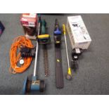 A collection of garden tools to include a Hozelock pressure spray (boxed & unused),