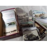 Approximately 320 early period East Midland Counties and East Anglia postcards to include real