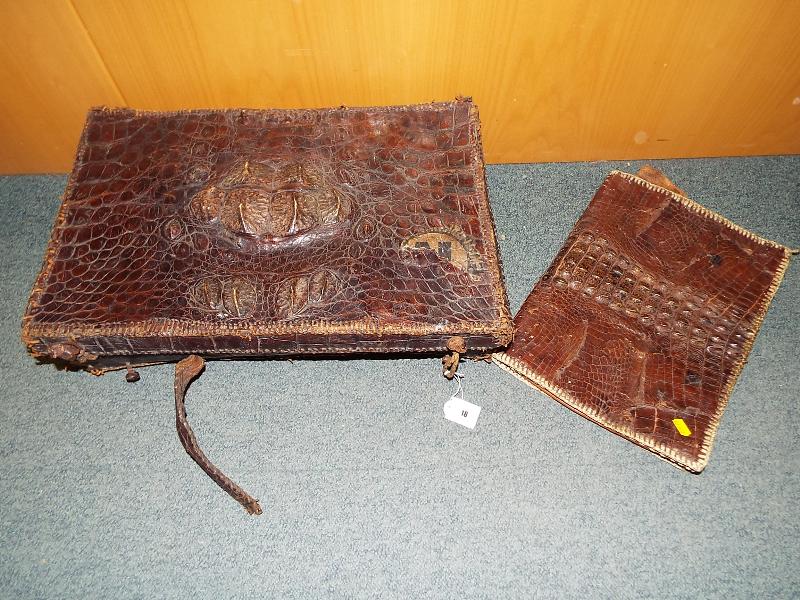 An Alligator case,