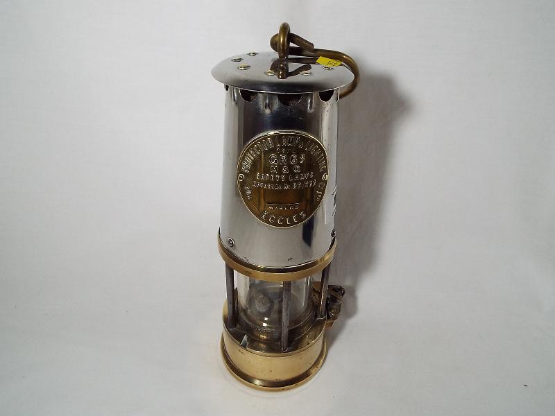 A Miner's Safety Lamp, Protector Lamp & Lighting type GR6S, Eccles