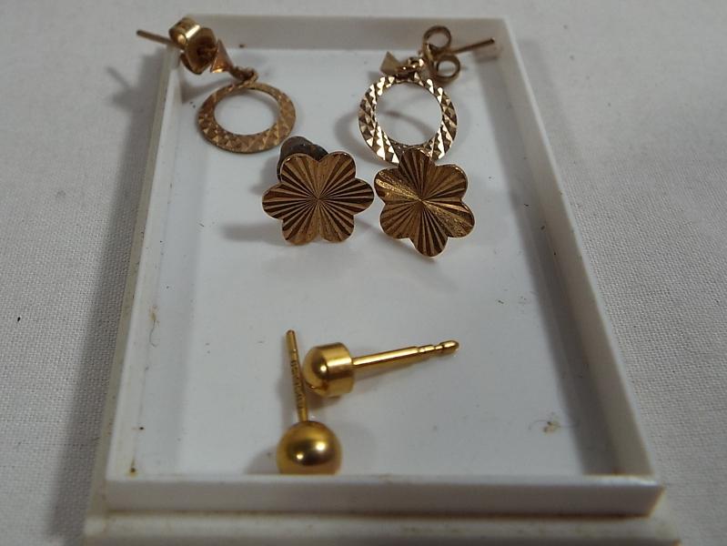 Two pairs of 9ct gold earrings and two others