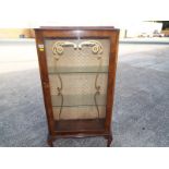 A George V glass fronted display cabinet on cabriole supports 115 cm x 64 cm x 26 cm