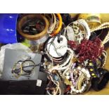 A very large quantity of costume jewellery