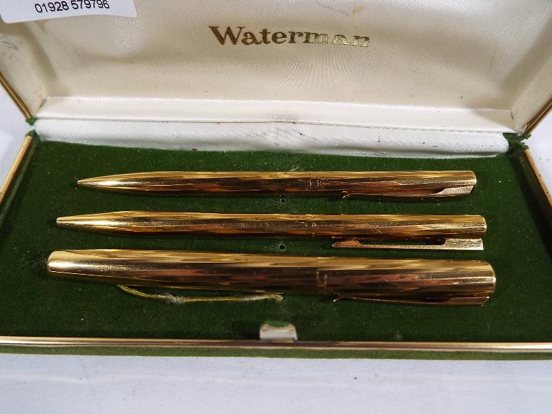 A Waterman pen set, comprising pen,