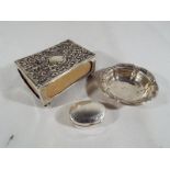 A Victorian silver hallmarked matchbox holder, Birmingham assay 1896,