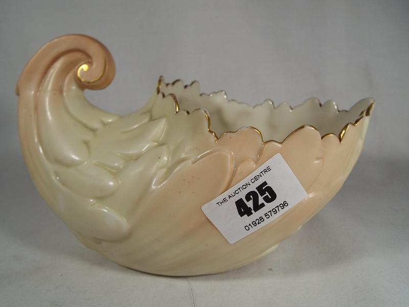 A Royal Worcester large blush ivory shell vase, gilded rim, 10. - Image 2 of 3