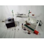 Tri-ang Electric Scalextric - a collection of Scalextric accessories to include a 1962 timekeepers