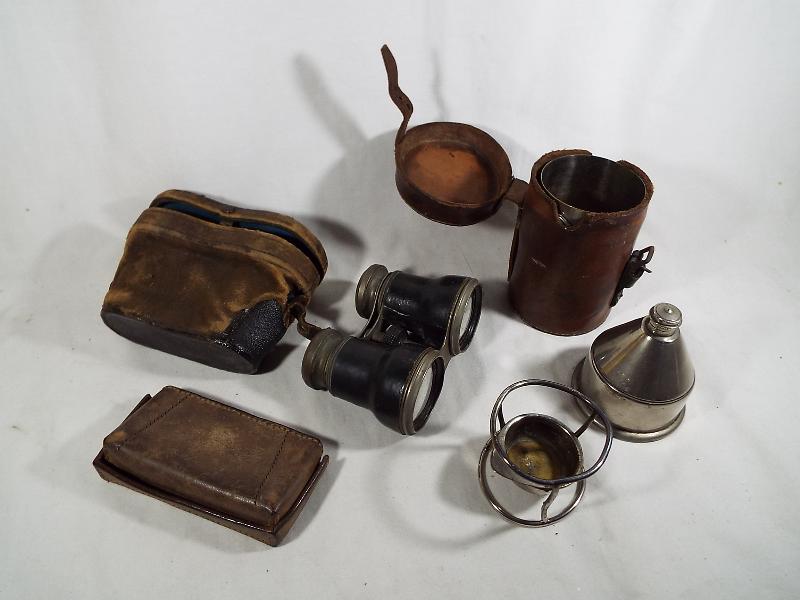 A World War One (WWI) officers' portable