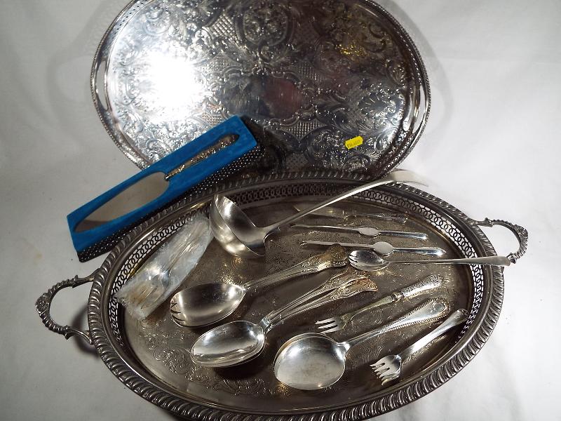 A quantity of plated tableware (qty)