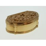 A Fine Continental Gold and Ivory Inlaid Table Snuff Box. 18th century. Of shaped oval form. The