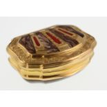 A Fine English Gold Banded Agate and Coloured Stone Inlaid Gentleman's Snuff Box. Mid 18th