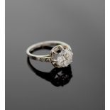 A Good Solitaire Diamond Ring. Approxima