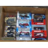 Box of Maisto and other Die-cast motorcycles (all boxed)