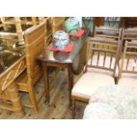 18th Century mahogany pad foot gateleg table