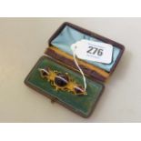 Victorian yellow metal and banded agate brooch, cased,