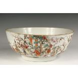 CHINESE EXPORT BOWL - Rare Mandarin Bowl for the French Market, featuring scroll framed cartouches