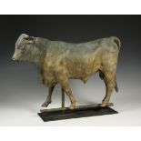 WEATHERVANE - Full-Bodied Realistic Bull in copper and zinc with remnants of gilding, attributed