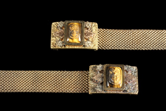 PR BRACELETS - Pair of Victorian 14K Yellow Gold Bracelets with mesh bands and rectangular lift-