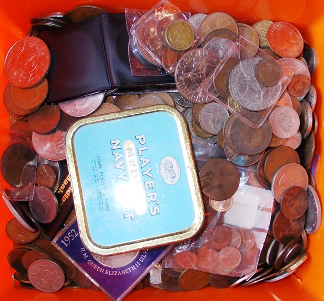 Box of various mixed coins.