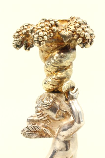 Pair of Silver Plate Bacchanalian Candlesticks With 2 angels riding lizards & grape cluster - Image 3 of 6