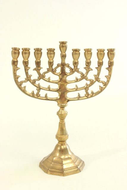 Judaica Menorah Lights & Candelabras Including sterling clad, silver plate & brass.  Various sizes & - Image 6 of 8