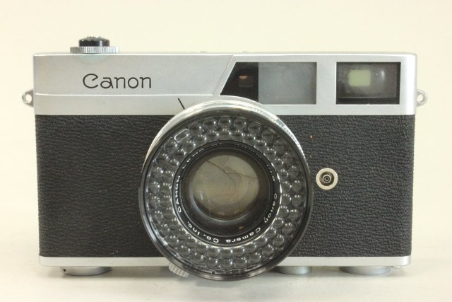 3 Canon Cameras Circa 1960's. In cases. - Image 4 of 4