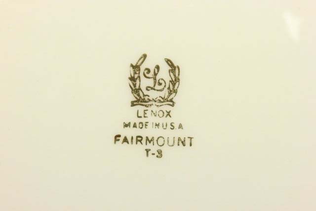 Lenox Dinnerware Set "Fairmount" Service for 12 Including (12) 10 1/2" dinner plates, (12) 8 1/4" - Image 6 of 7