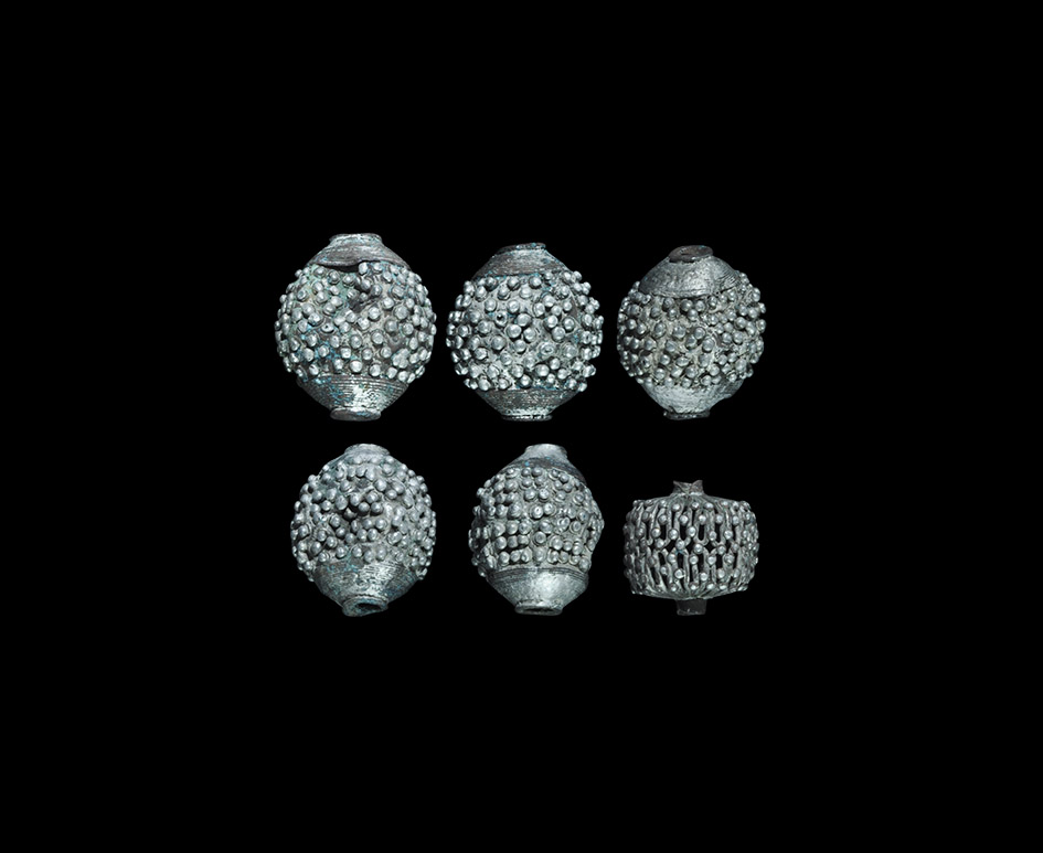 Viking Large Granulated Bead Group