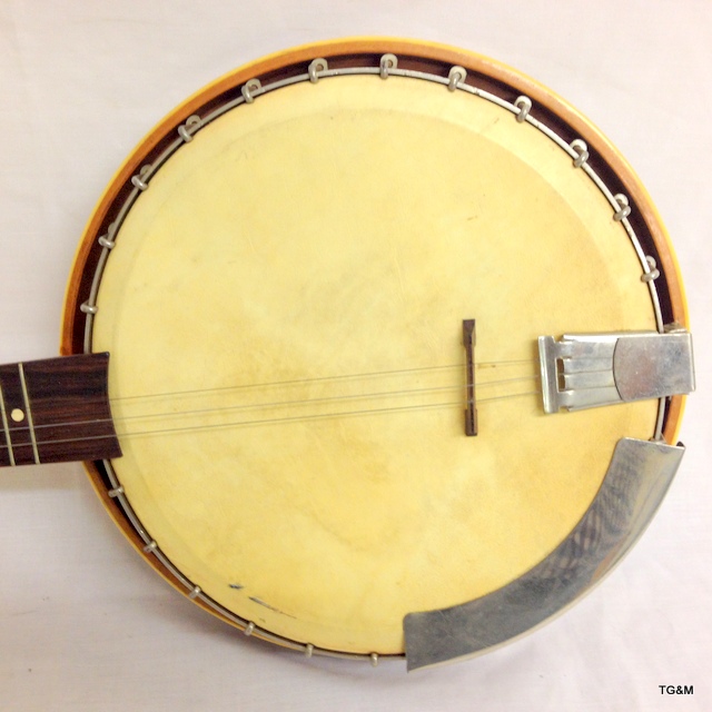 A five string banjo - Image 2 of 7