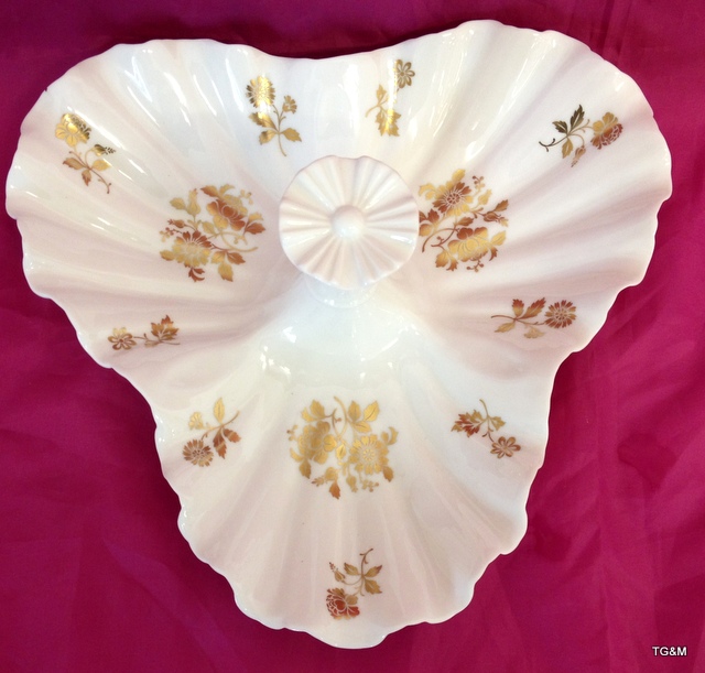 A Spode hors d' oeuvres gilded dish - Image 2 of 3