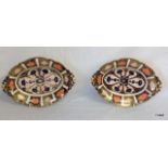 A Pair of Royal Crown Derby dishes on 4 feet pattern 8706 5 x 30 x 21
