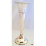 A silver bud vase 16cm tall hallmarked Sheffield 1916