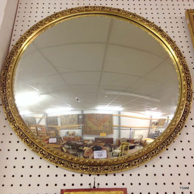 A Convex mirror