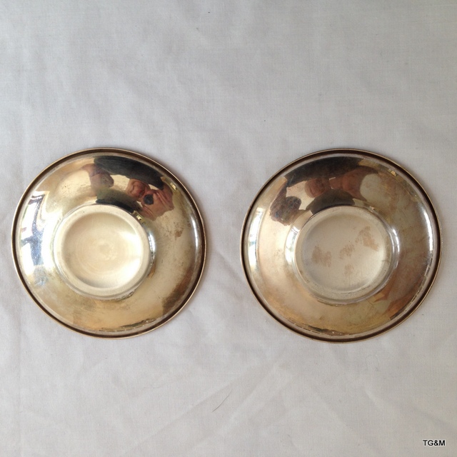 A pair of silver commemorative pin dishes to St Bartholomew Hospital 1123-1973 - Image 3 of 3