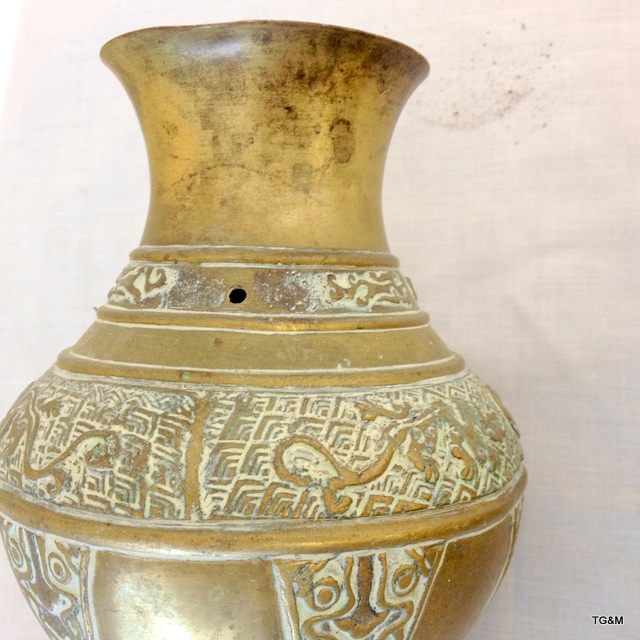 A pair of Islamic bronze vases 20cm - Image 6 of 6