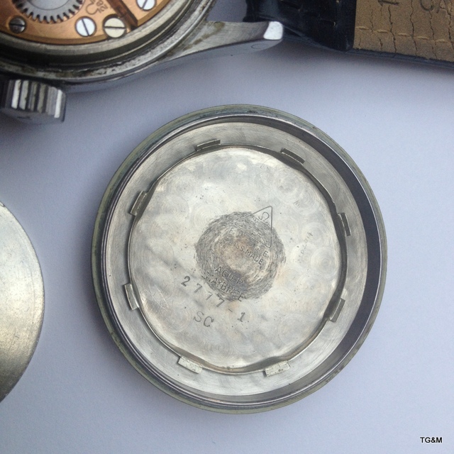 A Rare Omega 53 non military issue wristwatch fitted with a 283 calibre movement, working - Image 6 of 6