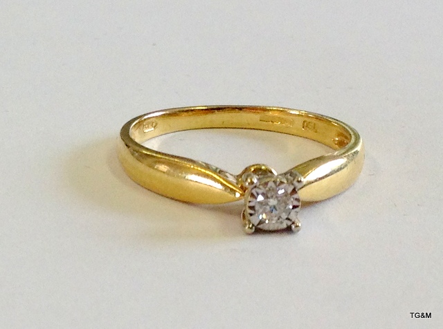 An 18ct gold diamond solitaire approx 0.25ct size O