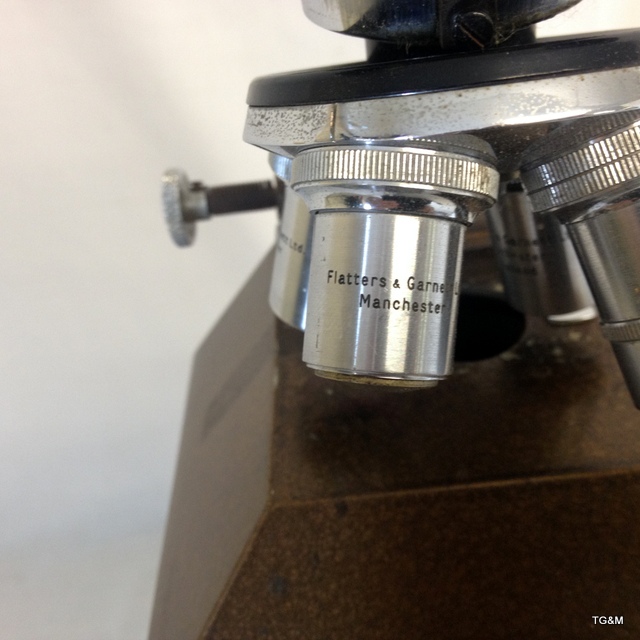 A Flatters and Garnett ltd microscope projector dated 1930 - Image 9 of 10