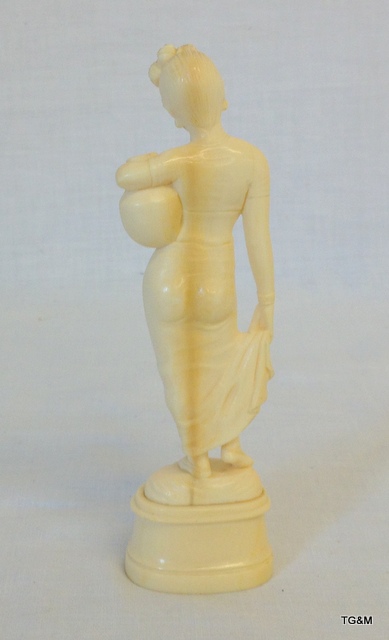 Ivory carved figure circa 1870 of a good Indian figure - Image 3 of 7