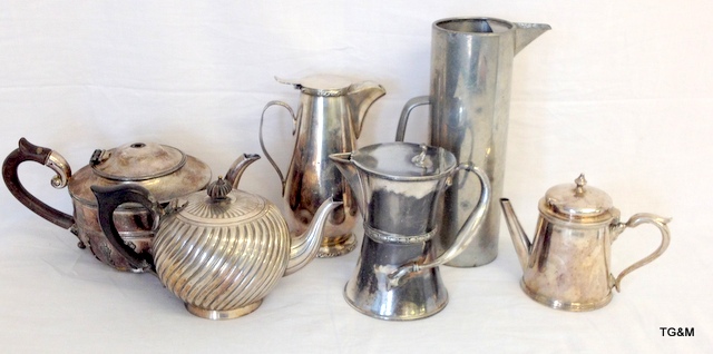 Miscellaneous silver plate to include signed design by Gerald Benney