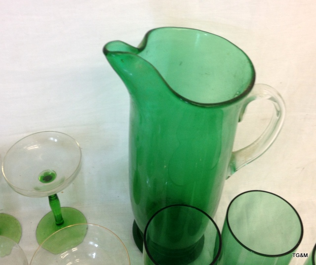 A mixed collection of glassware to include a lemonade set - Image 3 of 5