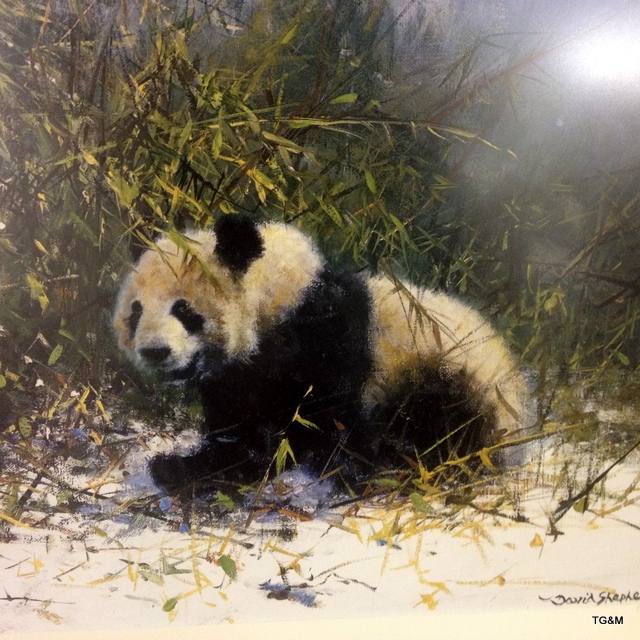 A framed signed David Shepherd print with embossment ' The Pandas of Wolong' 1152/1500 89 x 74cm - Image 4 of 7