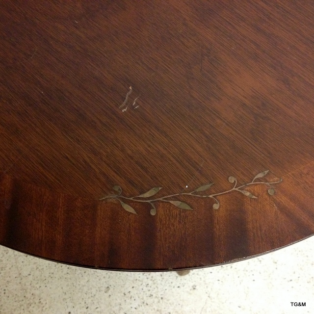 A mahogany tripod table with an inlaid top. 66 x 60cm - Image 3 of 4